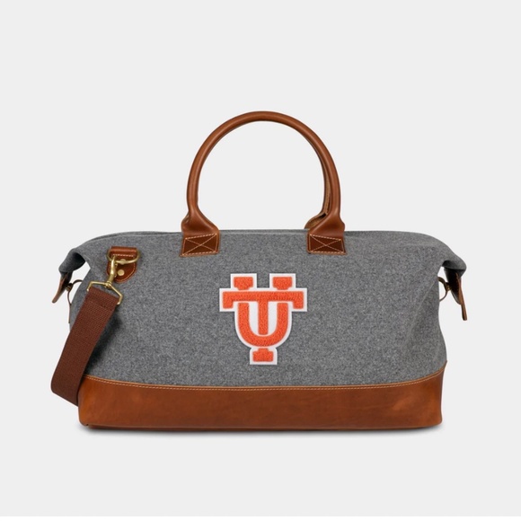 Heritage Gear Tennessee Volunteers Weekender Duffle Bag